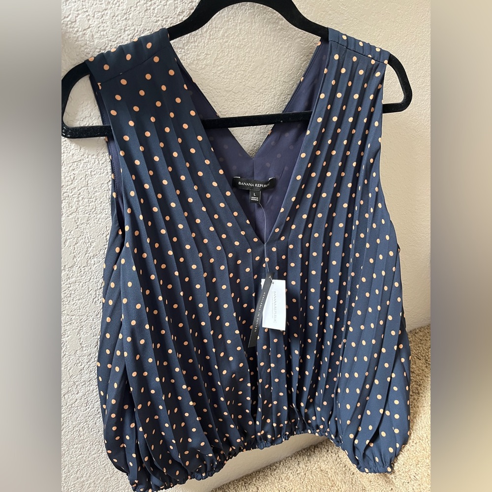Banana Republic Navy Blue Polka Dot Pleated Sleeveless Blouse